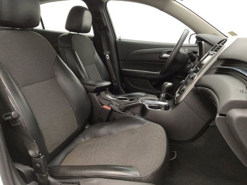 Used 2016 Chevrolet Malibu LT w/ Power Convenience Package FWD image 21