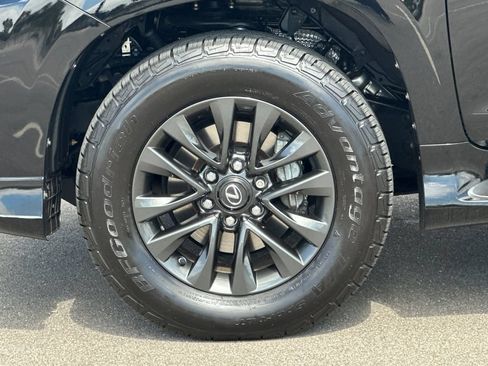 Certified 2020 Lexus GX 460 Premium w/ Premium Package AWD/4WD image 27