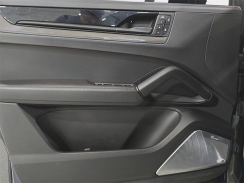 Used 2024 Porsche Cayenne Turbo GT image 26