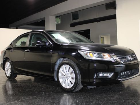 Used 2013 Honda Accord EX-L image 1