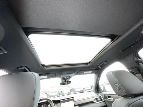 New 2026 GMC Acadia Denali w/ Super Cruise Package image 19