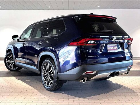 Used 2025 Toyota Grand Highlander AWD Hybrid image 3