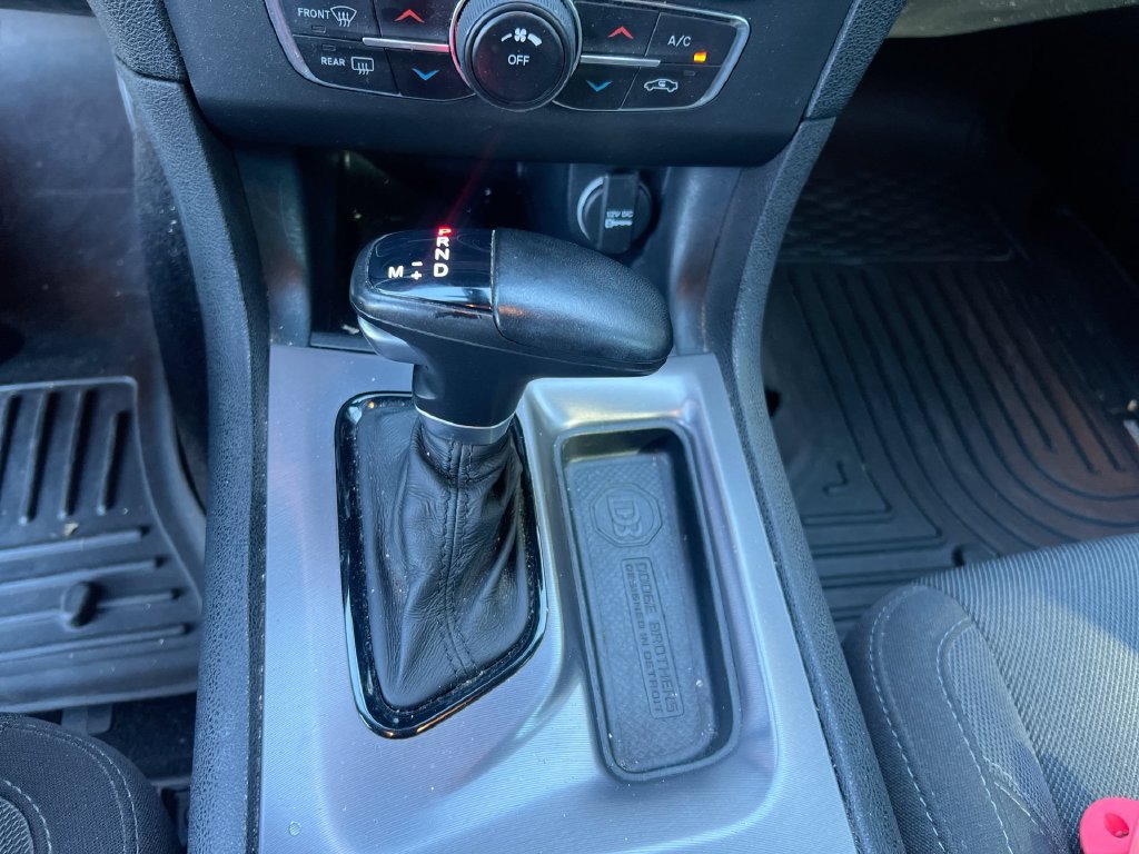 Used 2019 Dodge Charger SXT w/ Blacktop Package RWD image 19