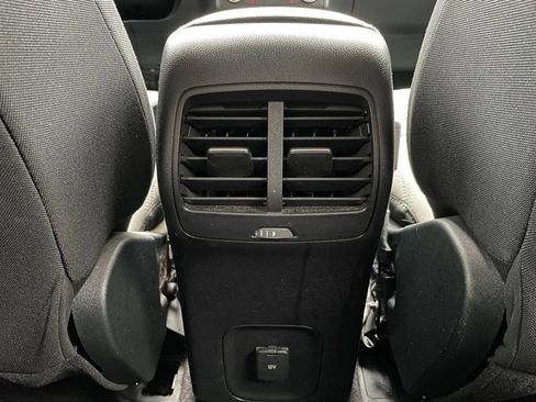 Used 2020 Ford Escape SE FWD image 29
