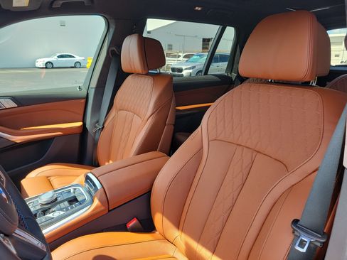 New 2027 BMW X7 M60i AWD/4WD image 17