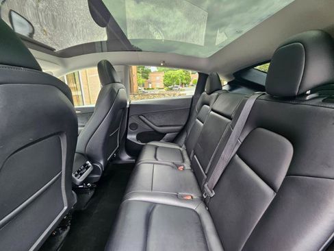 Used 2023 Tesla Model Y Long Range AWD/4WD image 63