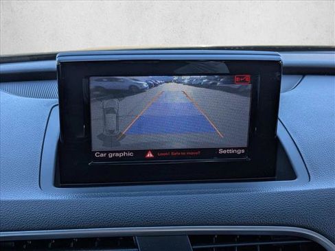 Used 2018 Audi Q3 2.0T Premium w/ Convenience Package image 13