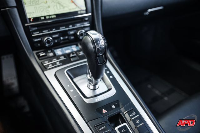 Used 2015 Porsche 911 Turbo AWD/4WD image 13
