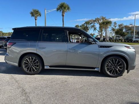 New 2026 INFINITI QX80 Autograph w/ Premium Cargo Package image 7
