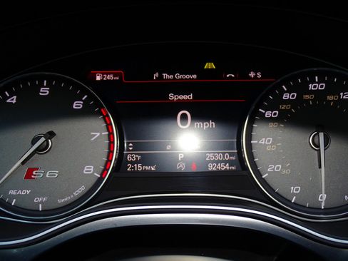 Used 2018 Audi S6 Premium Plus image 24