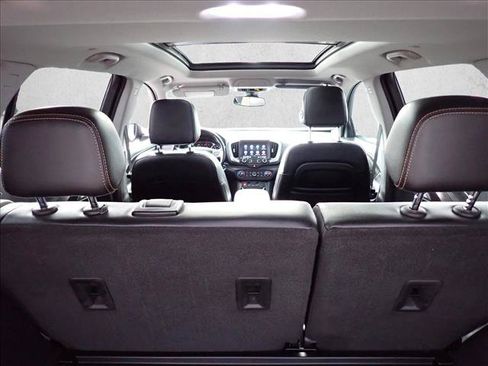 Used 2021 GMC Terrain SLT w/ Infotainment Package II AWD/4WD image 7