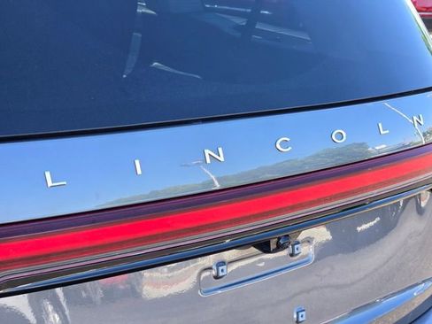 Used 2025 Lincoln Aviator Reserve w/ Illumination Package AWD/4WD image 16