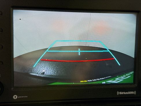 Used 2021 Toyota RAV4 XLE FWD image 19