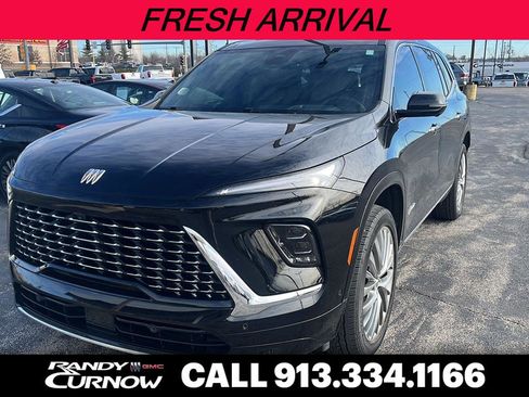 Used 2025 Buick Enclave Avenir w/ Super Cruise Package image 1