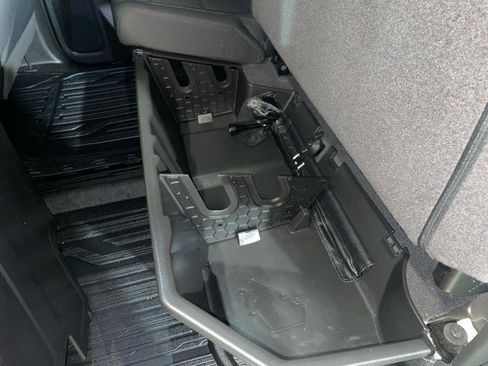 Used 2021 GMC Sierra 1500 Elevation w/ Preferred Package image 14