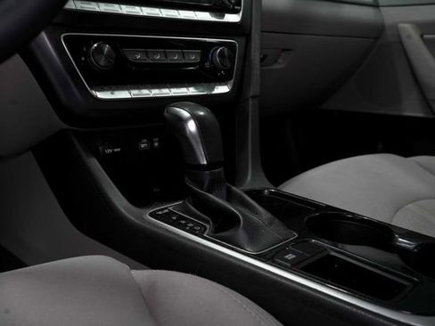 Used 2018 Hyundai Sonata SEL w/ Cargo Package image 20