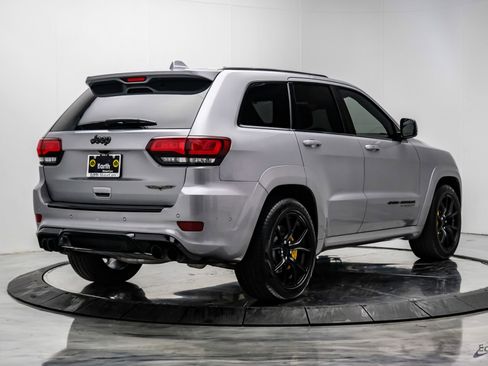 Used 2018 Jeep Grand Cherokee Trackhawk image 16