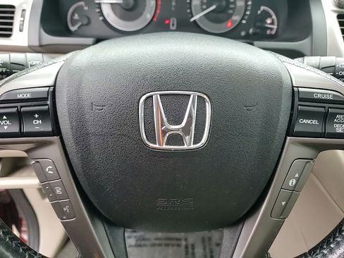 Used 2016 Honda Odyssey Touring Elite image 22