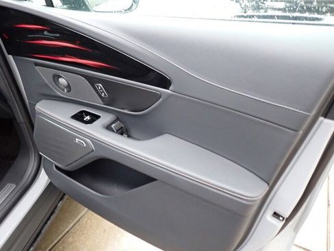 New 2026 Lincoln Nautilus Premier w/ Equipment Group 102A image 35