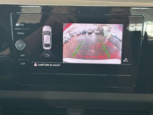 Certified 2025 Volkswagen Jetta Sport image 23