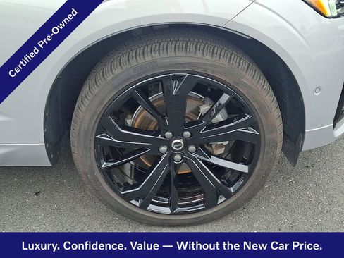Certified 2023 Volvo XC60 B5 Ultimate w/ Climate Package AWD/4WD image 9