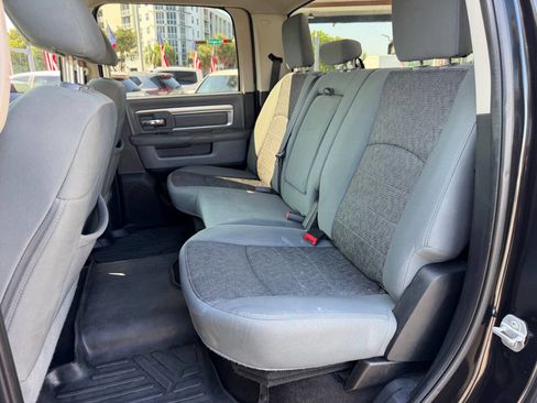 Used 2015 RAM 1500 Lone Star RWD image 11