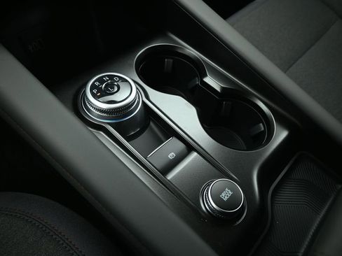 New 2026 Ford Explorer Active RWD image 18