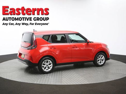 Used 2023 Kia Soul LX w/ Option Group 015 FWD image 42