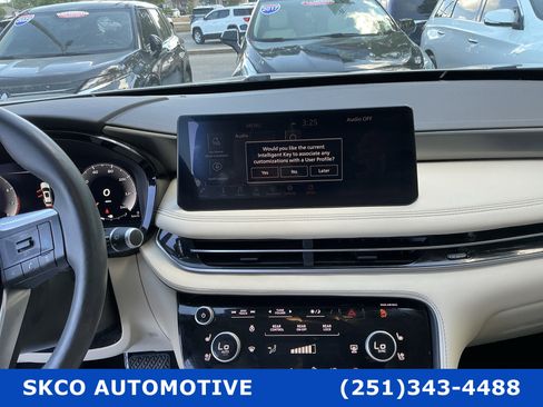 Used 2023 INFINITI QX60 Luxe w/ Performance Audio Package image 16