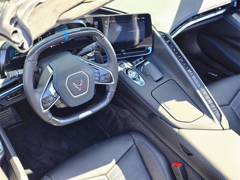 Used 2025 Chevrolet Corvette Z06 w/ Z07 Performance Package image 12