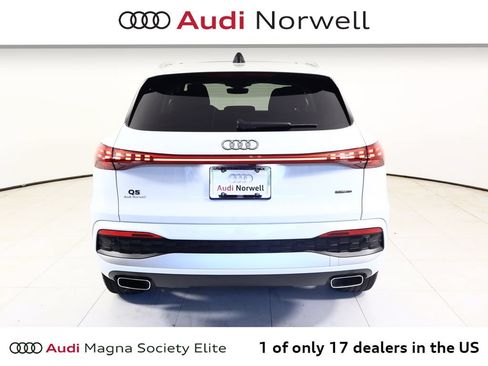 Used 2025 Audi Q5 Premium Plus w/ Premium Plus AWD/4WD image 15