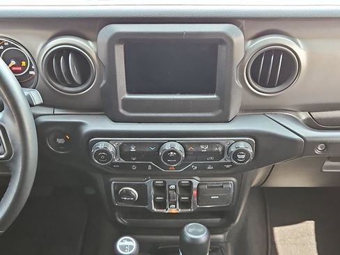 Used 2022 Jeep Wrangler Unlimited Sport AWD/4WD image 20