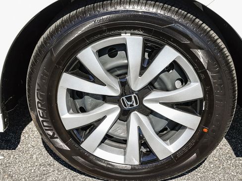 Certified 2025 Honda Civic LX image 12