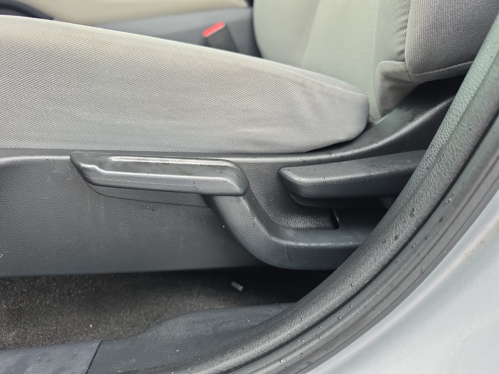 Used 2020 Honda HR-V LX image 16