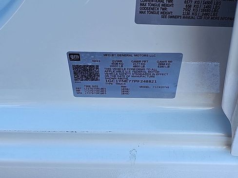 Used 2023 Chevrolet Silverado 2500 LT w/ Convenience Package image 38