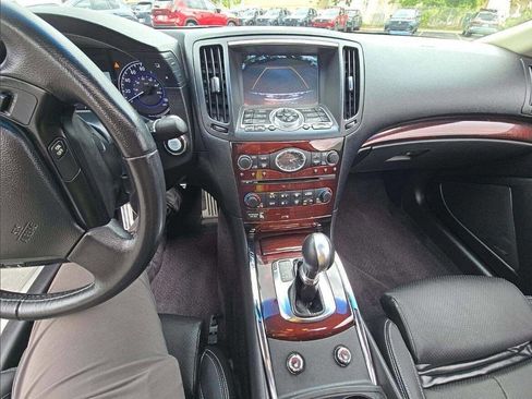 Used 2014 INFINITI Q60 Journey w/ Premium Package RWD image 2