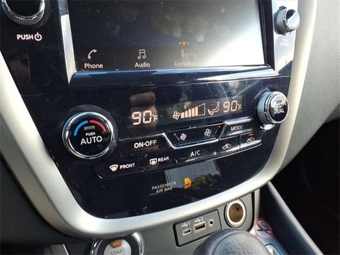 Used 2023 Nissan Murano S image 19