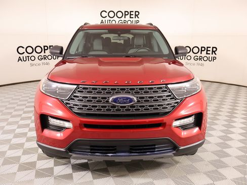 Used 2021 Ford Explorer XLT w/ Equipment Group 202A AWD/4WD image 10