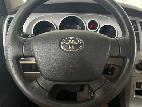 Used 2008 Toyota Tundra 4x4 CrewMax w/ Tow Pkg image 61