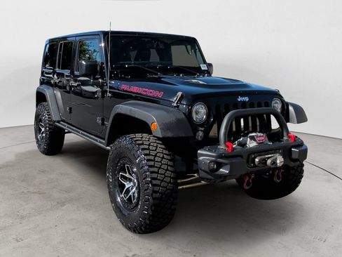Used 2017 Jeep Wrangler Unlimited Rubicon AWD/4WD image 7