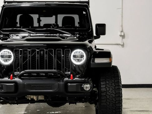 Used 2020 Jeep Gladiator Rubicon w/ Dual Top Group AWD/4WD image 57