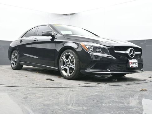 Used 2018 Mercedes-Benz CLA 250 4MATIC image 40