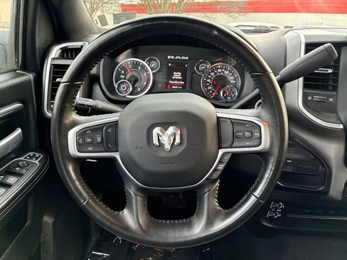 Used 2024 RAM 3500 Big Horn AWD/4WD image 15