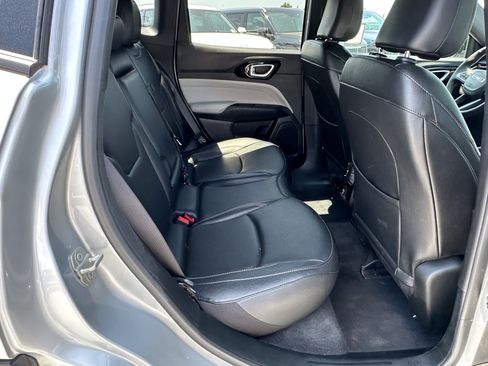 Used 2025 Jeep Compass Limited AWD/4WD image 20