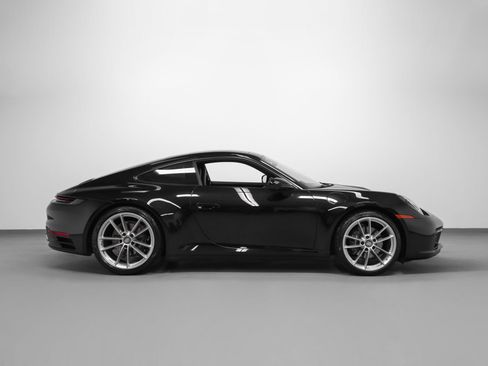 Certified 2022 Porsche 911 Carrera RWD image 13