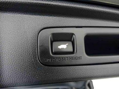 Used 2024 Honda CR-V EX-L image 29