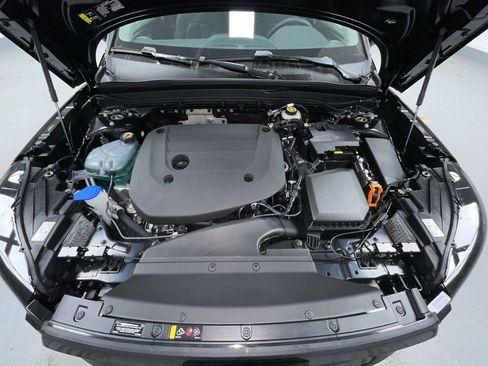 New 2026 Volvo XC40 B5 Plus w/ Protection Package Premier image 14