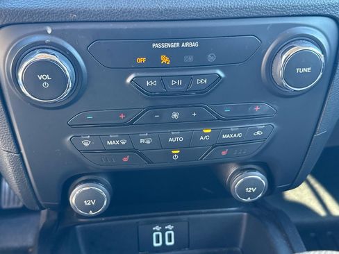 Used 2020 Ford Ranger XLT w/ Equipment Group 302A Luxury image 17