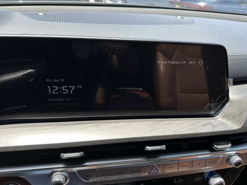 Certified 2025 Kia Telluride EX X-Line AWD/4WD image 30