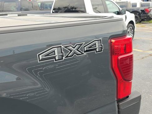 Certified 2021 Ford F250 Lariat AWD/4WD image 9